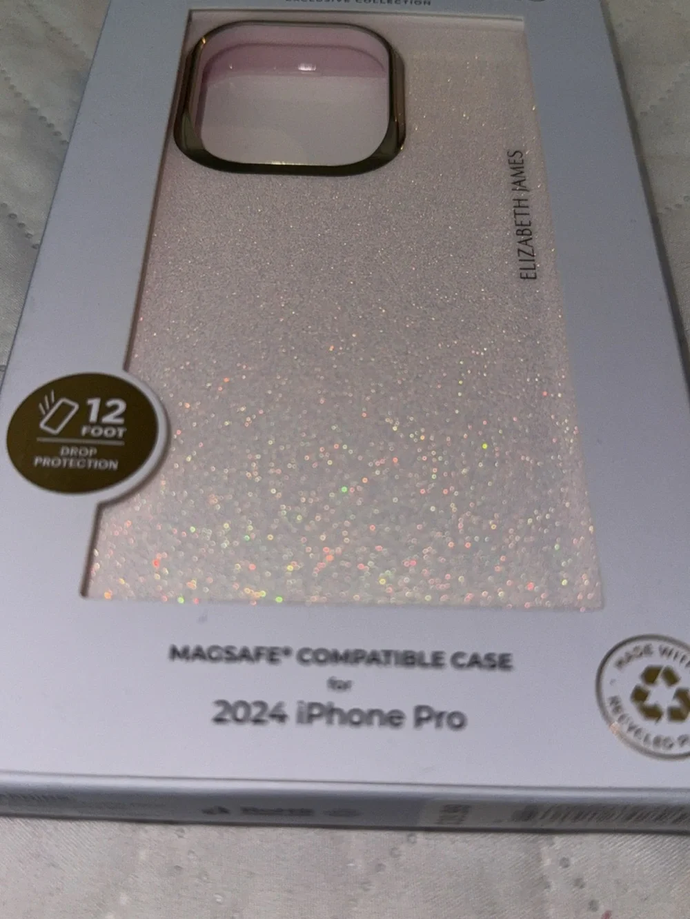 Elizabeth and James Iridescent Glitter White MagSafe Case